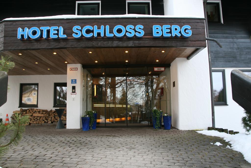 فندق بيرغ ام ستارنبيرغرفي  فندق شلوس بيرغ المظهر الخارجي الصورة